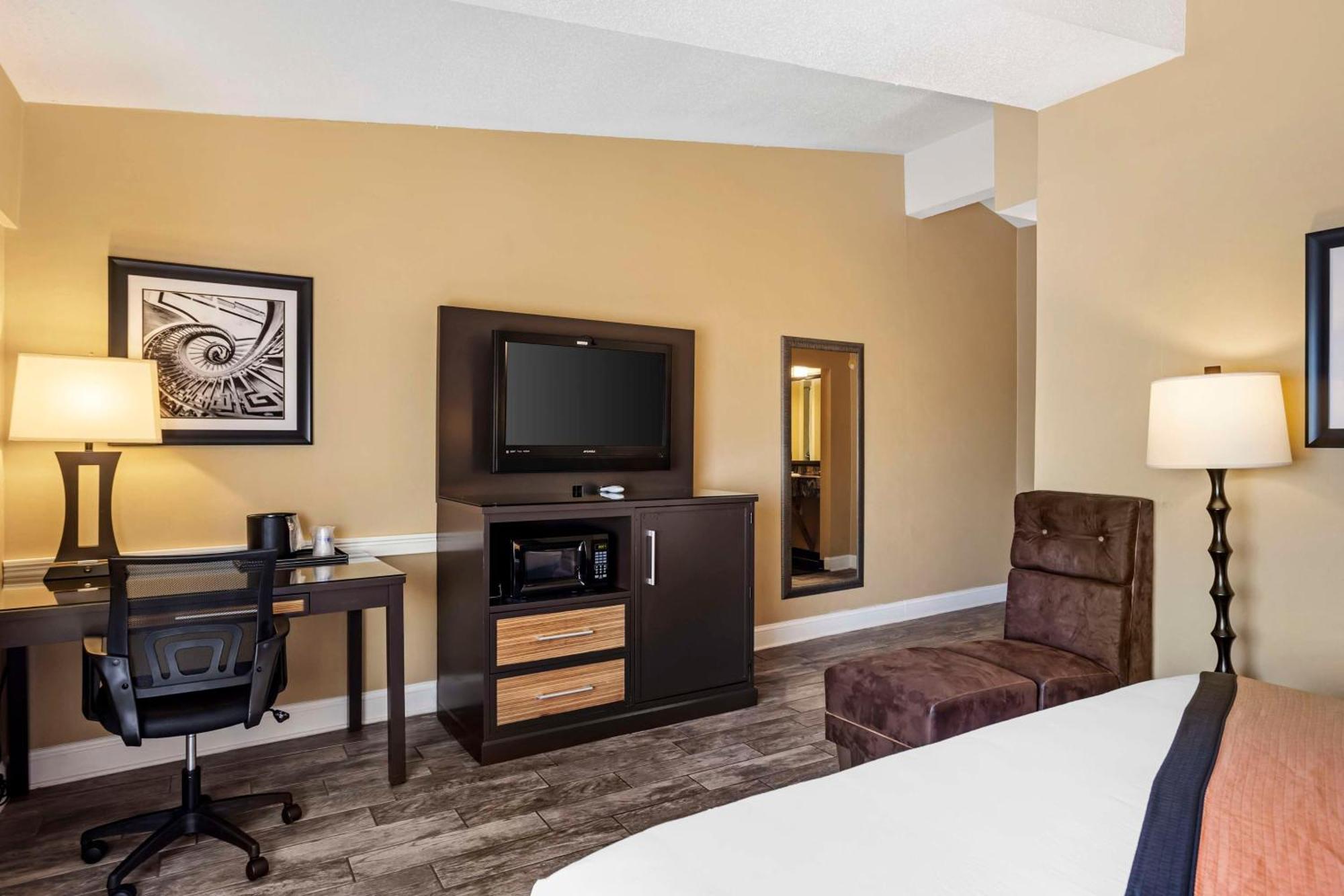 Best Western Plus Newark Airport West Exterior foto